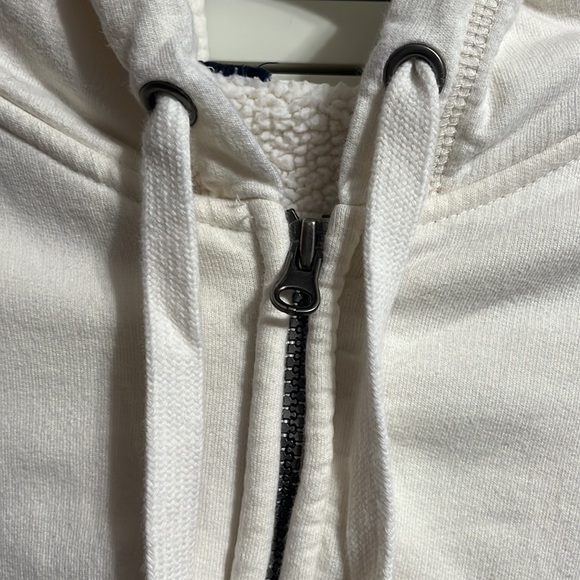 White zip up sweatshirt - Picture 3 of 5